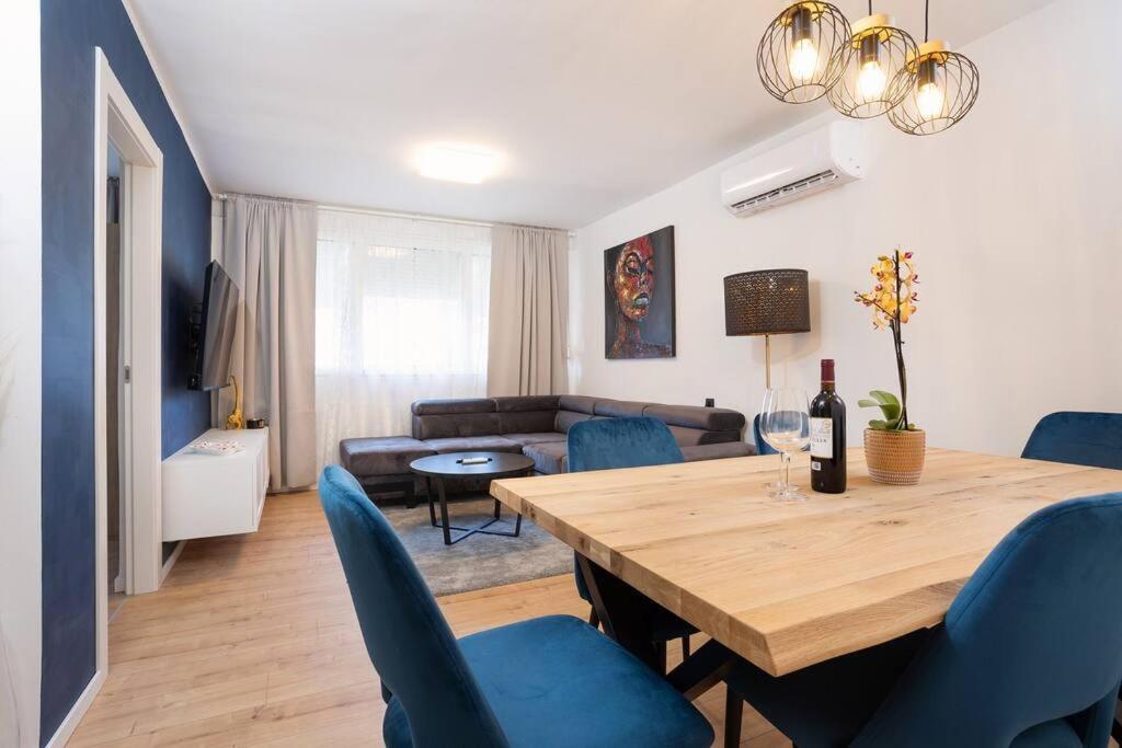 Apartment Glow Сплит Екстериор снимка